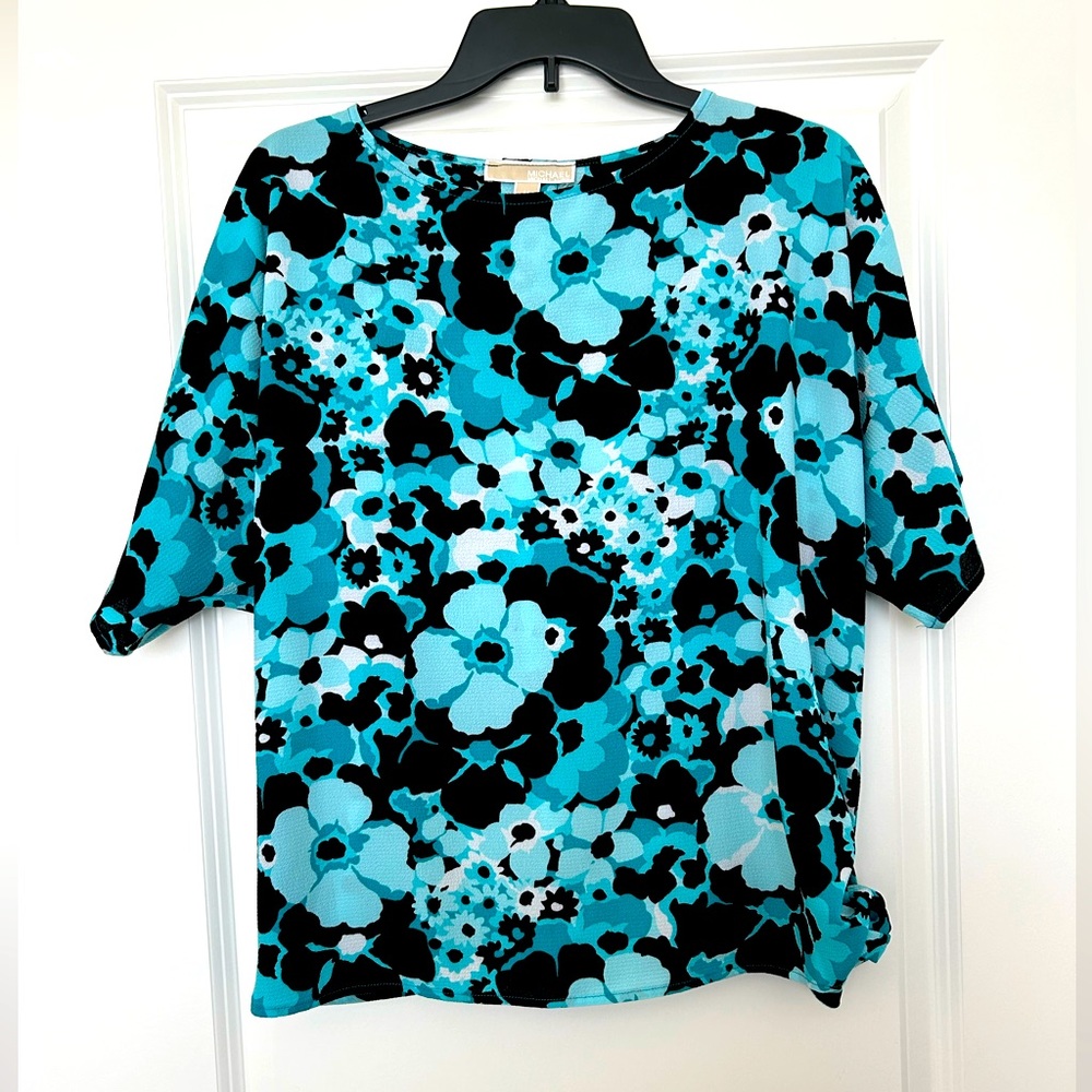 NWOT Women’s blue Floral Toe Waist Michael Kors Short Sleeve Blouse - Size M